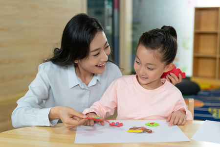 孩子一生的底气是妈妈给的